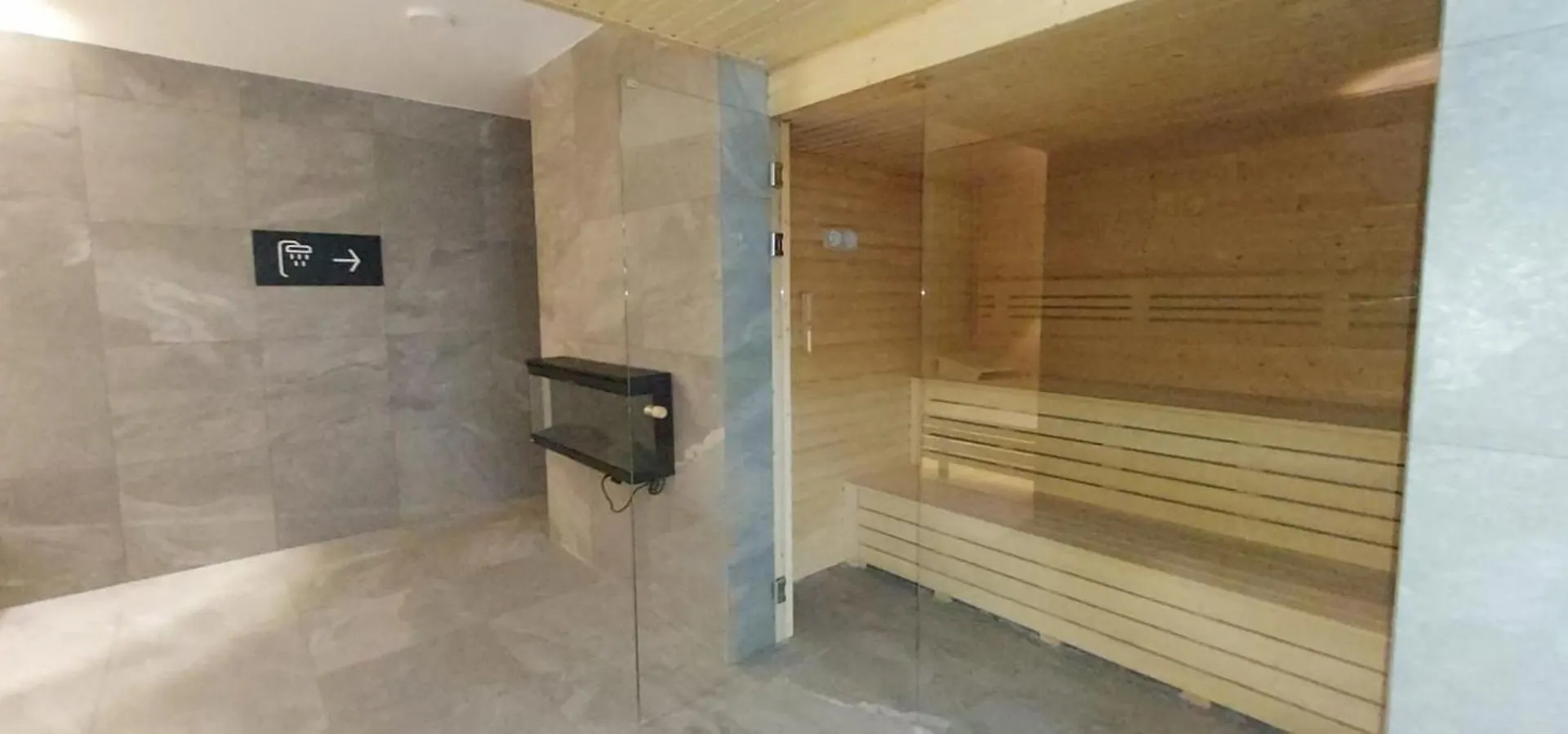 Apartament Green Port Basen & Jacuzzi Kolobrzeg